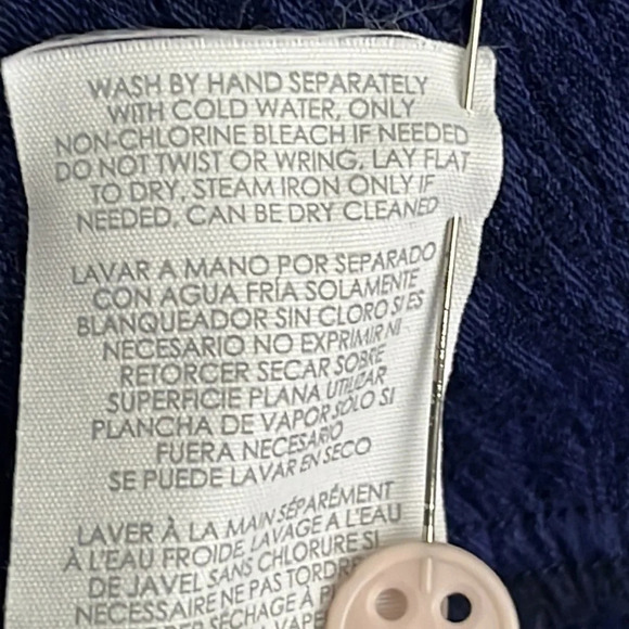 Cabi Textured Tulip Skirt in Patriot Blue - Size 4 - Picture 8 of 8